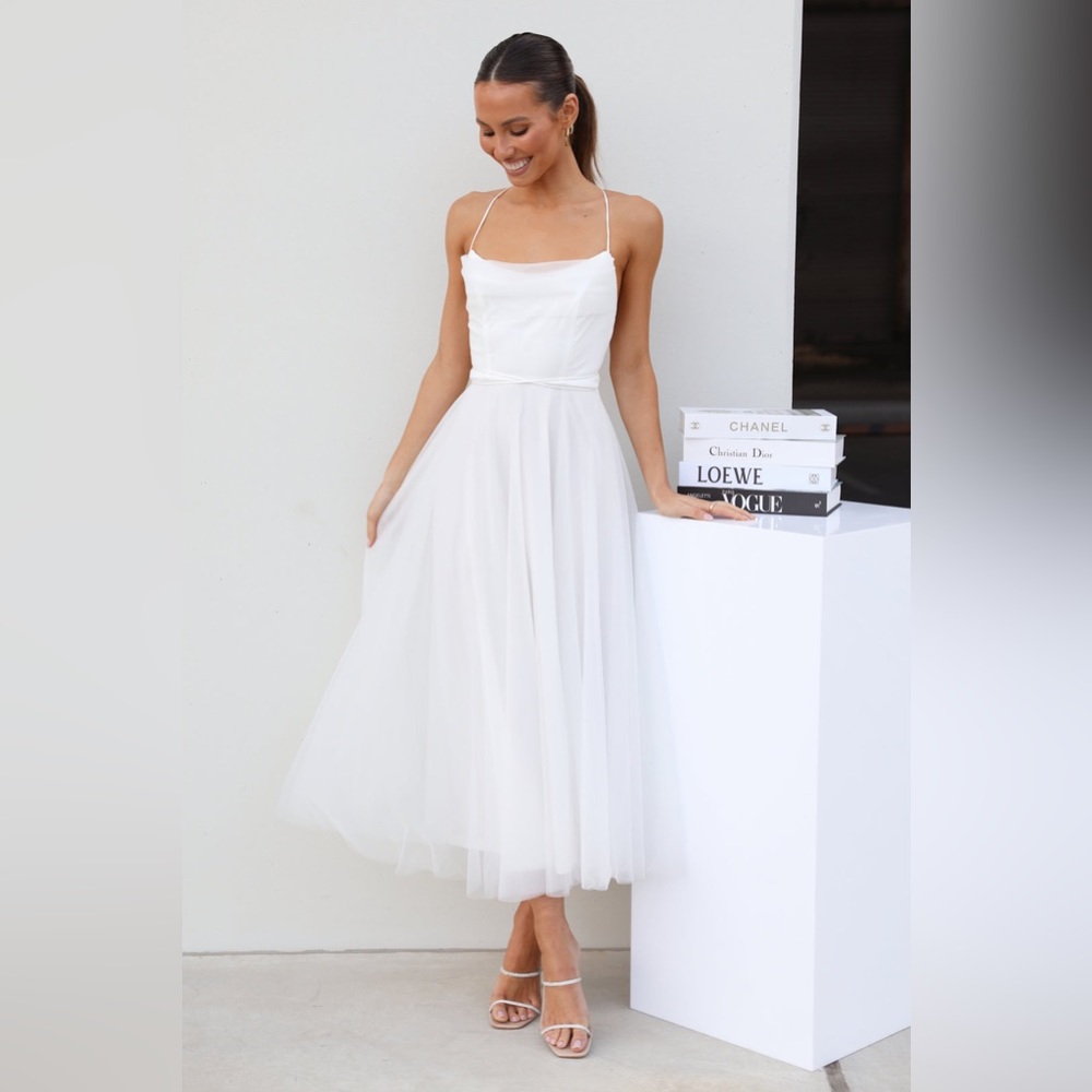 NWT Hello Molly SIGNAL MY WAY TULLE MIDI DRESS WHITE Size 4